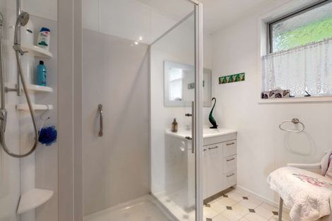 Photo of property in 40 Tuhikaramea Road, Dinsdale, Hamilton, 3204