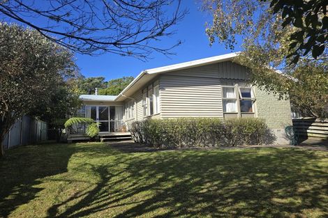 Photo of property in 26 Silverbirch Grove, Churton Park, Wellington, 6037
