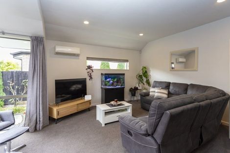 Photo of property in 48 Surrey Street, Linwood, Christchurch, 8062
