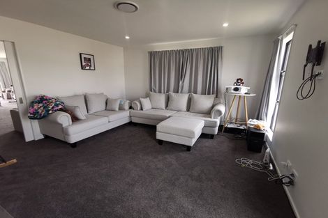 Photo of property in 14 Forge Close, Halswell, Christchurch, 8025