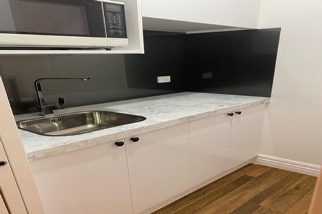 Photo of property in 18 Matahae Drive, Flat Bush, Auckland, 2019