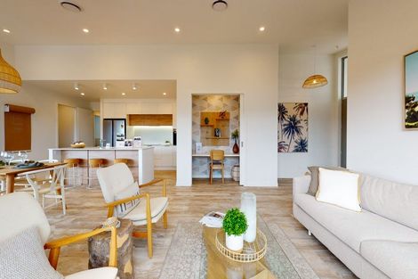 Photo of property in 7 Awatea Drive, Whitianga, 3510