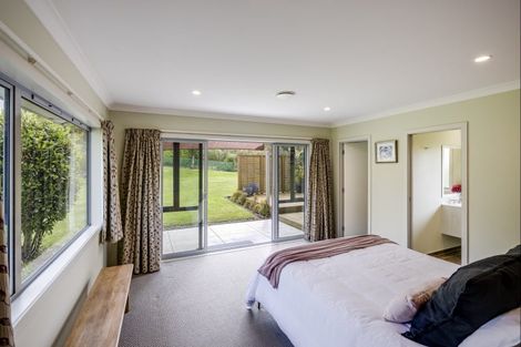 Photo of property in 143 Kent Terrace, Taradale, Napier, 4112