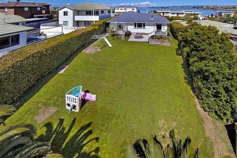 Photo of property in 41 Walter Street, Hauraki, Auckland, 0622