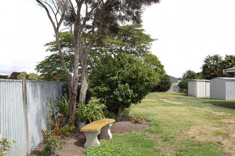 Photo of property in 90 Ferry Road, Clive, 4102