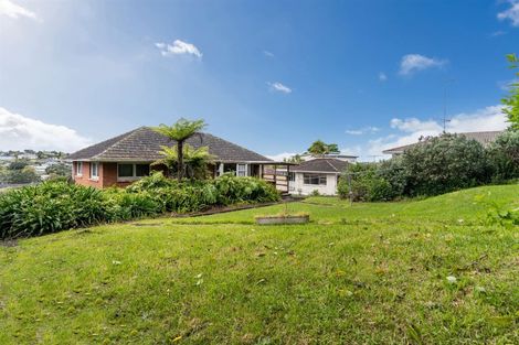 Photo of property in 40 Corunna Road, Milford, Auckland, 0620