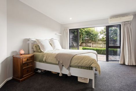 Photo of property in 51 Sunnyhills Avenue, Glenview, Hamilton, 3206