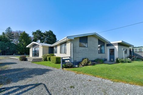 Photo of property in 86 Seaward Road, Edendale, 9825