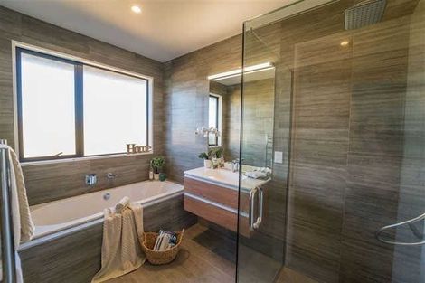 Photo of property in 38 Ellesmere Street, Marshland, Christchurch, 8083