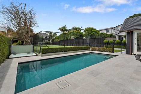 Photo of property in 16 Golf Road, Epsom, Auckland, 1023