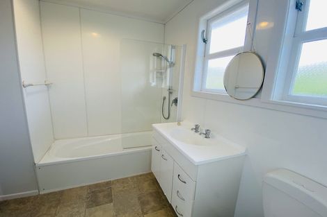 Photo of property in 53 Moana Avenue, Onehunga, Auckland, 1061
