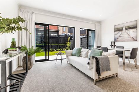 Photo of property in 11 Hiwi Rakau Rise, Westgate, Auckland, 0614