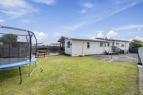 Photo of property in 16 Anakiwa Street, Kelvin Grove, Palmerston North, 4414