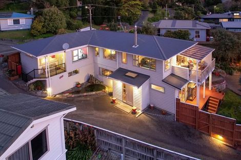 Photo of property in 2 Sydney Crescent, Raumati South, Paraparaumu, 5032