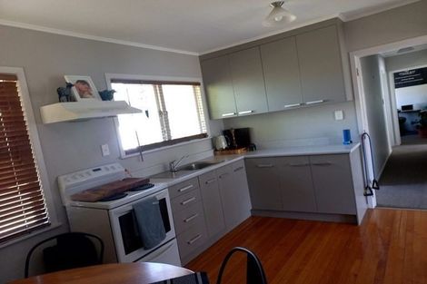 Photo of property in 2 Elliott Crescent, Owhata, Rotorua, 3010