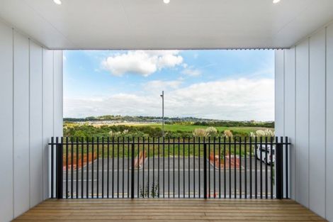 Photo of property in 17 Bonnette Road, Flat Bush, Auckland, 2019