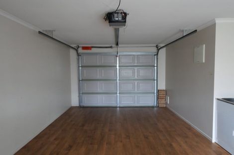 Photo of property in 4/8 Village Place, Tuakau, 2121