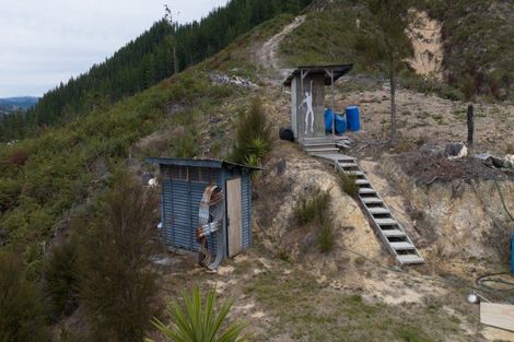 Photo of property in 990 Motueka River West Bank Road, Motueka Valley, Motueka, 7196