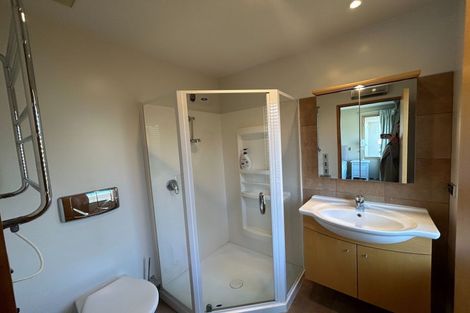 Photo of property in 142 Warren Street, Wanaka, 9305