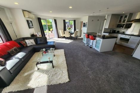 Photo of property in 26 Pohutukawa Crescent, Parklands, Christchurch, 8083