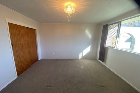Photo of property in 1/801 Hastings Street North, Hastings, 4122