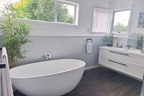 Photo of property in 17 Halton Street, East Gore, Gore, 9710