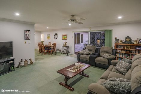 Photo of property in 12 Marina Way, Athenree, Katikati, 3177