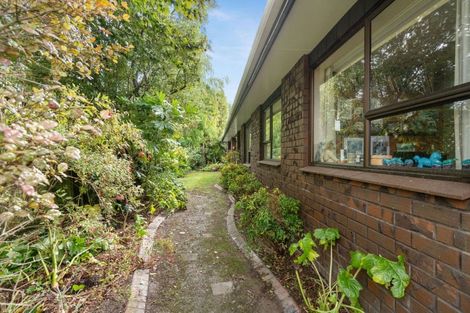 Photo of property in 74 Park Road, Carterton, 5713