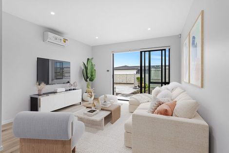 Photo of property in 106 Te Napi Drive, Takanini, Auckland, 2112