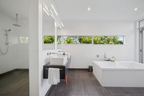 Photo of property in 14 Beachview Grove, Peka Peka, Waikanae, 5391