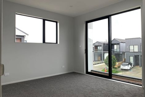 Photo of property in 3 Taiaha Street, Papakura, 2110