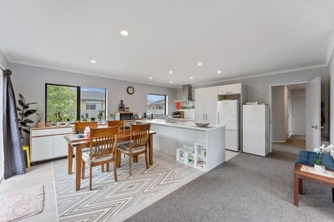 Photo of property in 11 Phoenix Court, Otaki, 5512