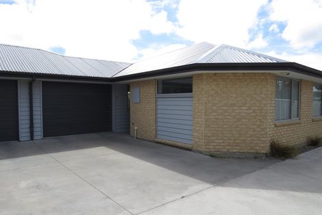 Photo of property in 2/486 Armagh Street, Linwood, Christchurch, 8011