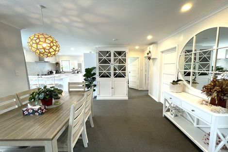 Photo of property in 60 Douglas Mclean Avenue, Marewa, Napier, 4110