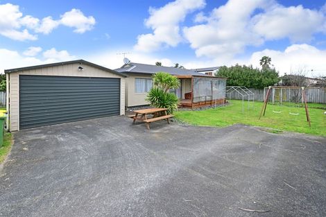 Photo of property in 54a Alma Crescent, Papakura, 2110