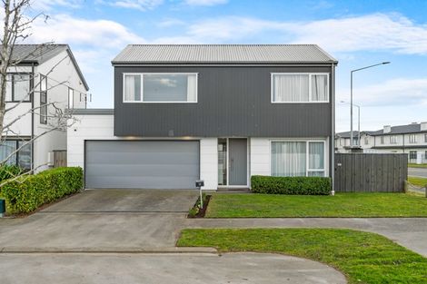 Photo of property in 11 George West Square West, Wigram, Christchurch, 8025