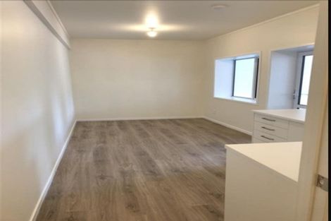 Photo of property in 3/31 Simkin Avenue, St Johns, Auckland, 1072