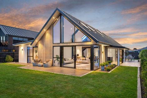 Photo of property in 21 Karere Avenue, Marshland, Christchurch, 8083