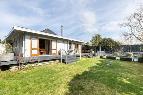 Photo of property in 35a Lucknow Road, Havelock North, 4130