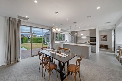 Photo of property in 2 Silver Peaks Drive, West Melton, 7618