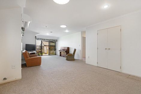 Photo of property in Orange Grove Village, 5/22 Pyes Pa Road, Pyes Pa, Tauranga, 3112