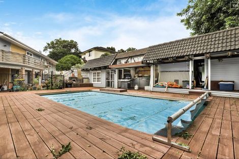 Photo of property in 33 Red Hill Road, Red Hill, Papakura, 2110