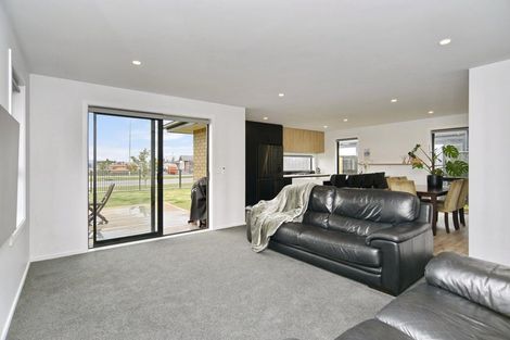 Photo of property in 7 Witte Street, Woodend, 7610