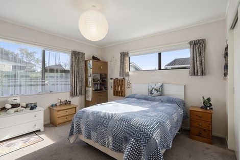 Photo of property in 86 Elizabeth Street, Waikanae, 5036