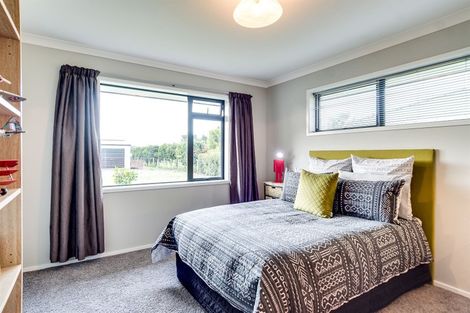 Photo of property in 62 Mcelwee Street, Jervoistown, Napier, 4112