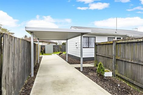 Photo of property in 2/174 Old Wairoa Road, Papakura, 2110