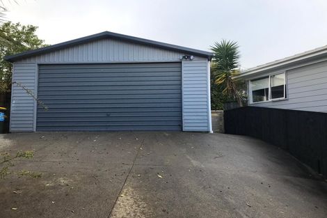 Photo of property in 1 Babington Place, Torbay, Auckland, 0630