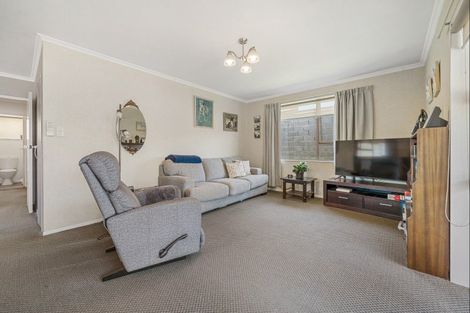 Photo of property in 5b Clemow Road, Fitzroy, New Plymouth, 4312
