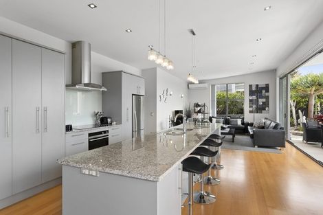 Photo of property in 4 Paraoa Crescent, Omaha, Warkworth, 0986