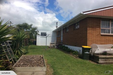 Photo of property in 2/1151 Bank Street, Te Awamutu, 3800